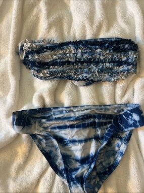 Lucky Brand Blue and White Tie Dyed Ruffled Bandeau Bikini